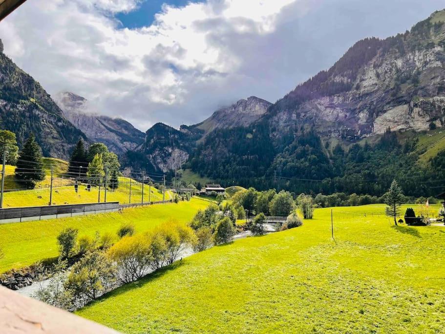 Waterfall View Kandersteg Exterior foto