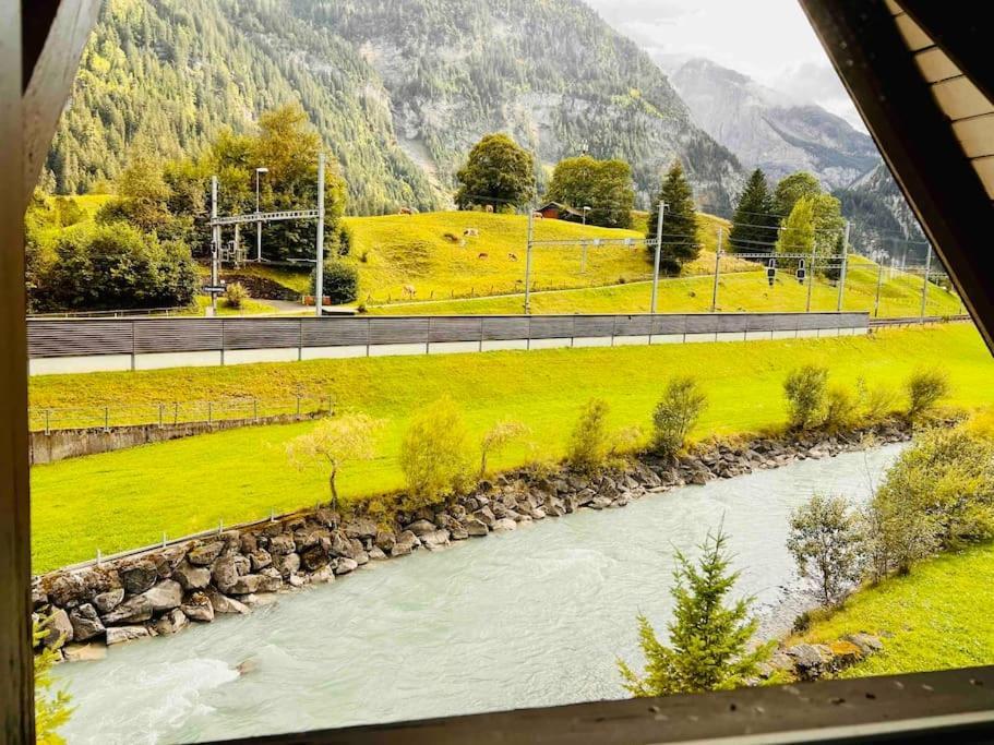 Waterfall View Kandersteg Exterior foto